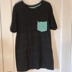 Hurley t-shirt